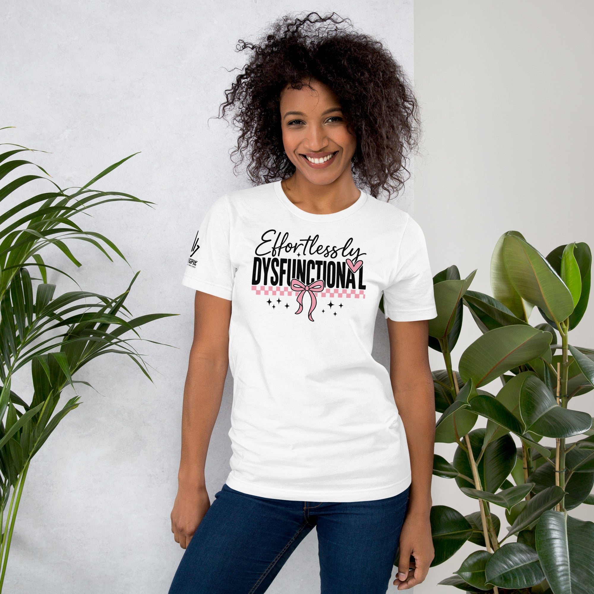 Politically incorrect t-shirt with retro style and bow design